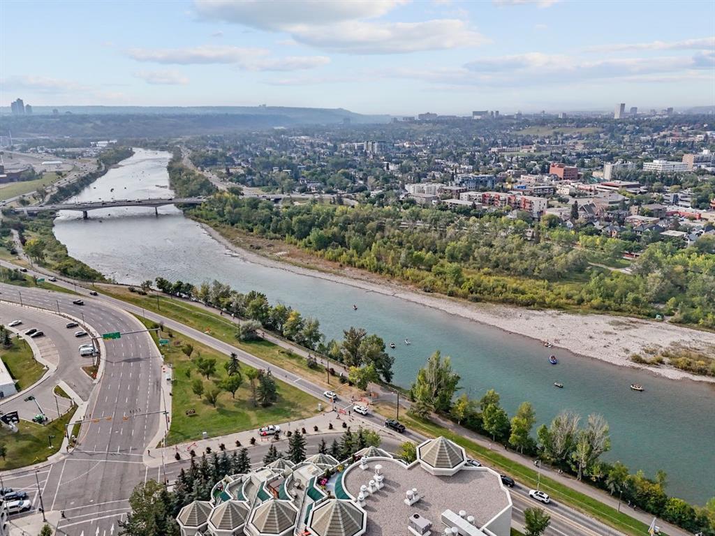 Picture of 407, 1121 6 Avenue SW, Calgary Real Estate Listing