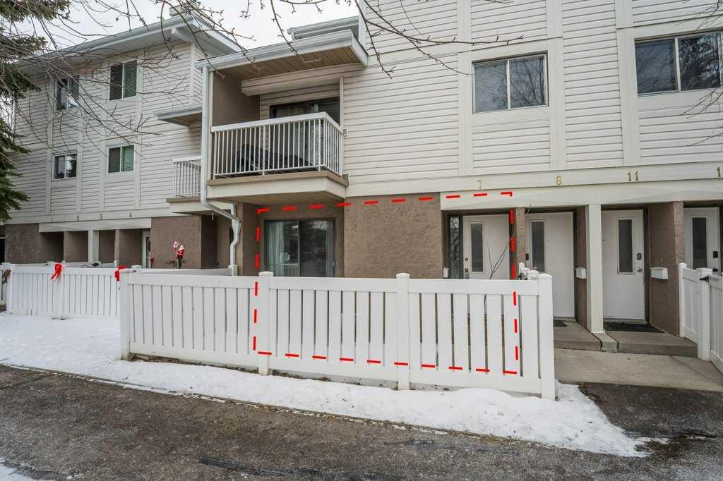 Picture of 7, 3015 51 Street SW, Calgary Real Estate Listing