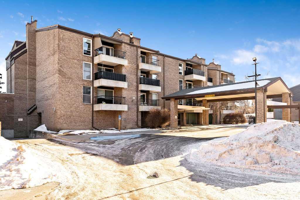 Picture of 2103, 202 Brae Glen Close SW, Calgary Real Estate Listing