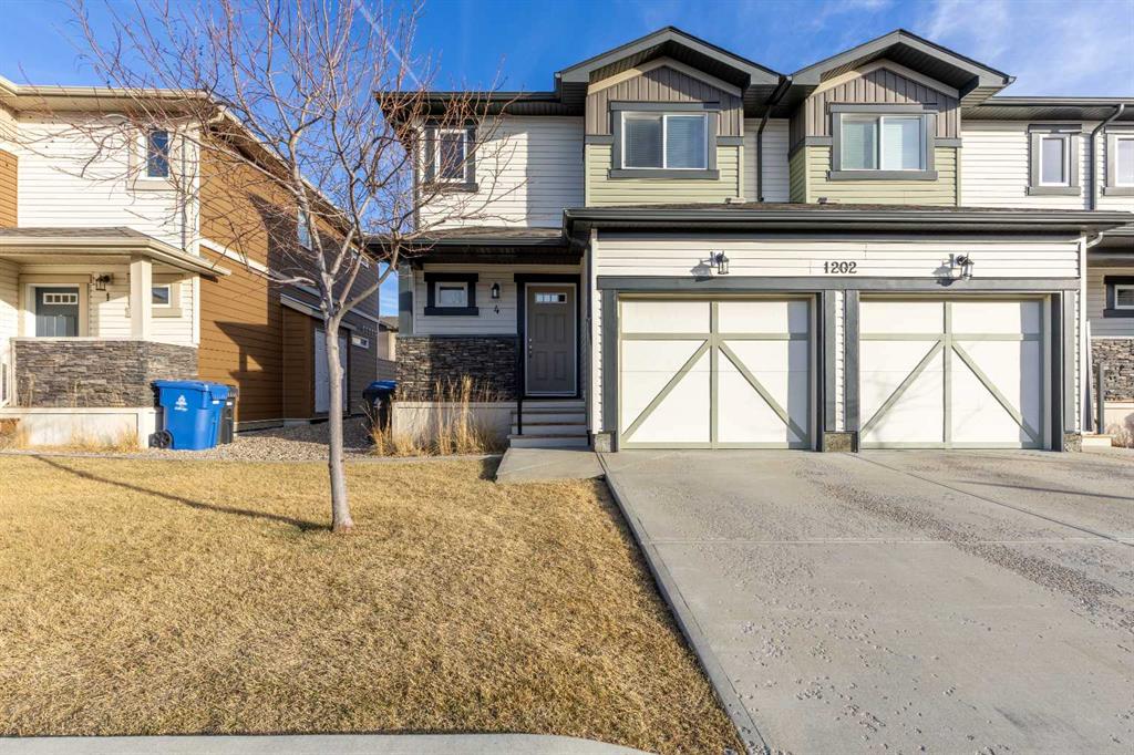Picture of 4, 1202 Keystone Road W, Lethbridge Real Estate Listing