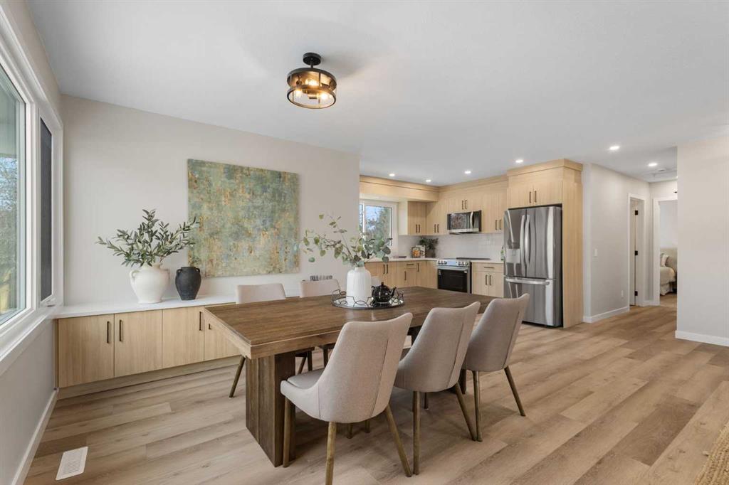 Picture of 198 Silver Brook Road NW, Calgary Real Estate Listing