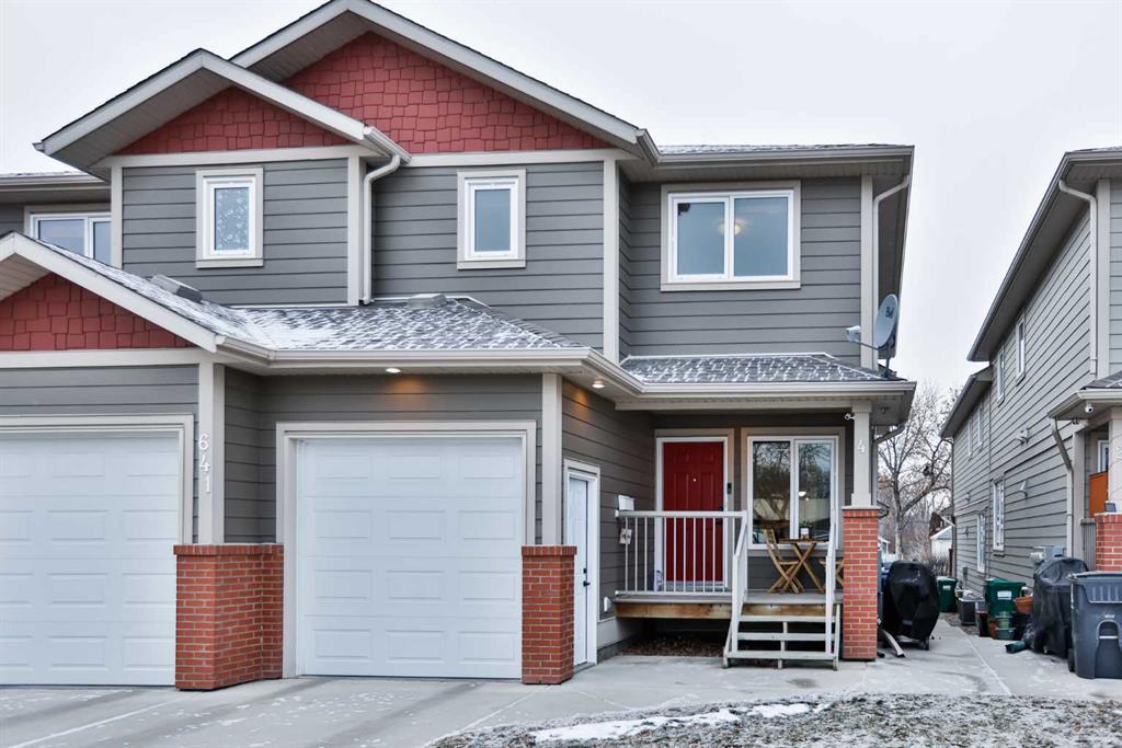 Picture of 4, 641 12A Street N, Lethbridge Real Estate Listing