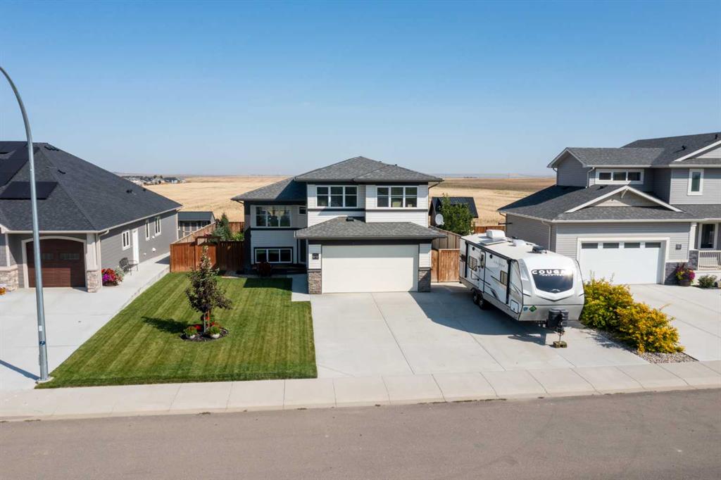 Picture of 517 Kipp Street , Nobleford Real Estate Listing