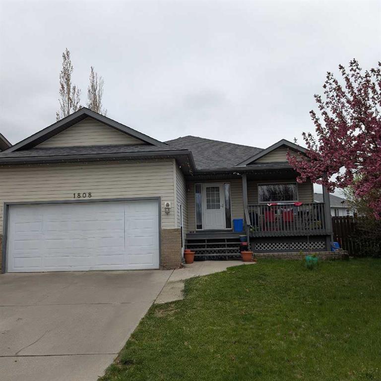 Picture of 1808 Strathcona Bay , Strathmore Real Estate Listing