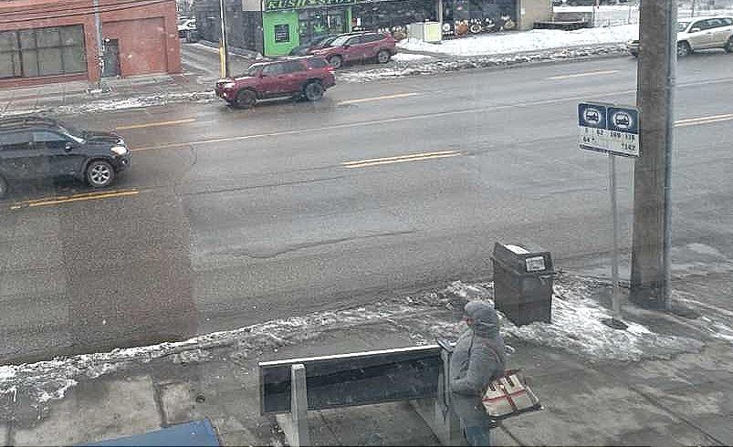 Picture of 201, 1710 Centre Street NE, Calgary Real Estate Listing