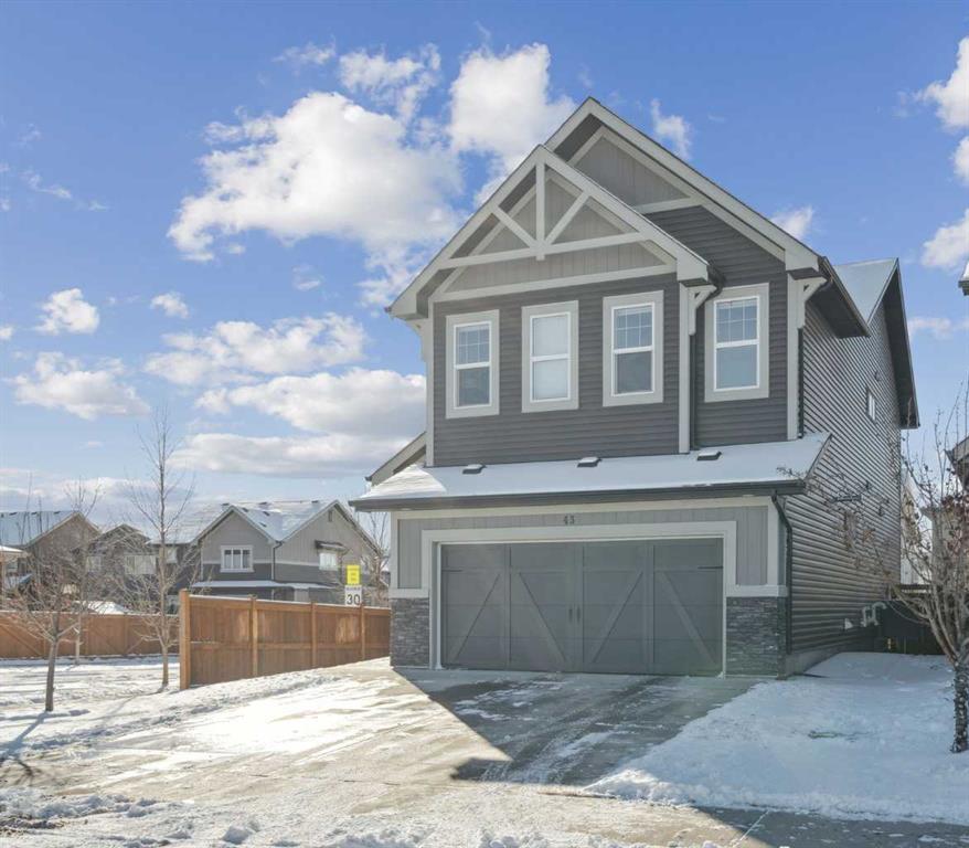 Picture of 43 Appaloosa Gardens , Cochrane Real Estate Listing