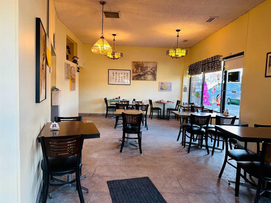 Picture of Calgary Real Estate Listing