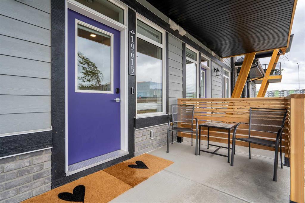 Picture of 19615 45 Street SE, Calgary Real Estate Listing