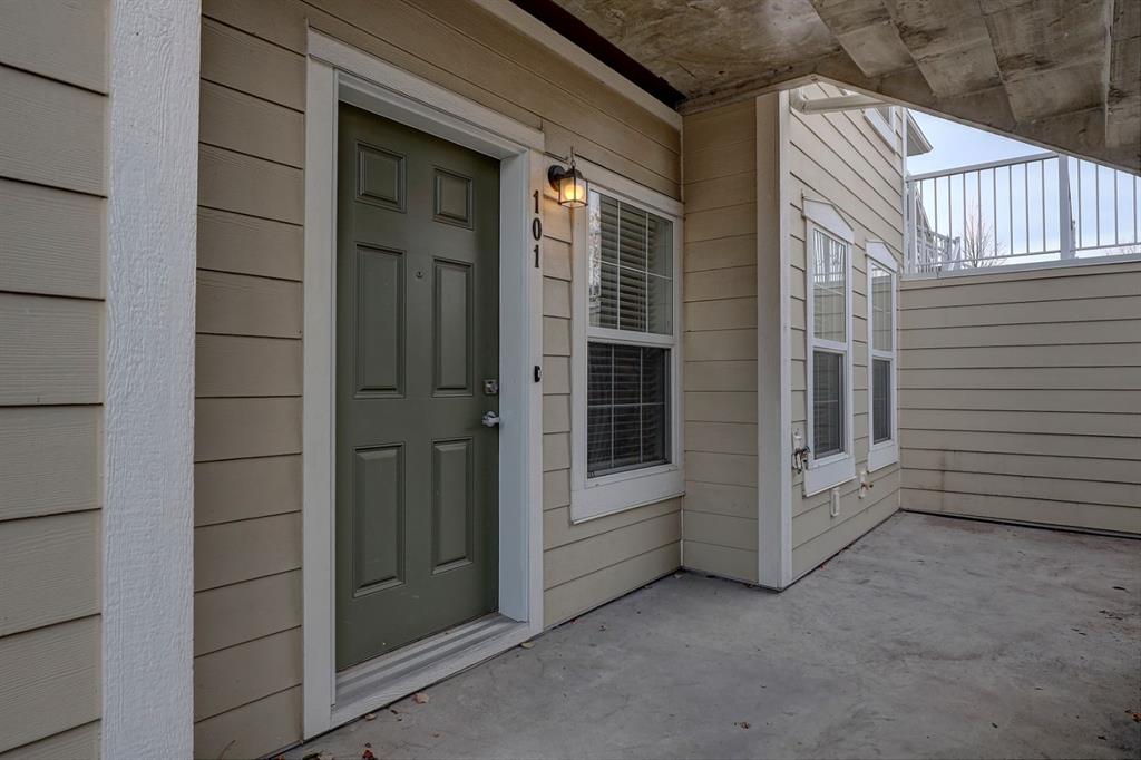 Picture of 101 Auburn Bay Street SE, Calgary Real Estate Listing