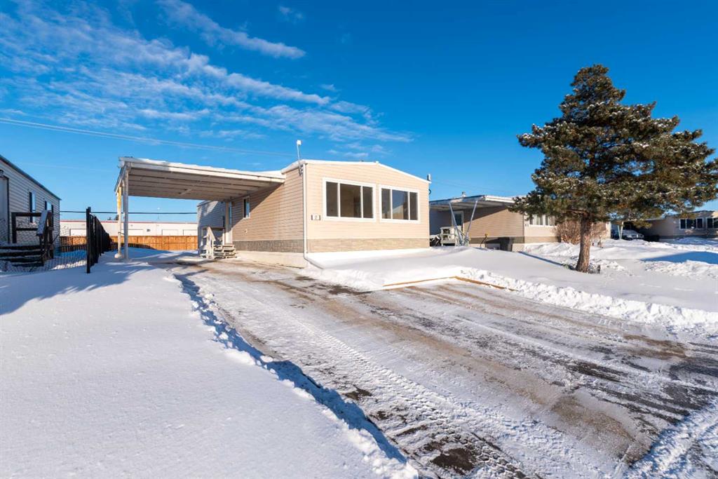 Picture of 17, 5308 57 Street , Lloydminster Real Estate Listing