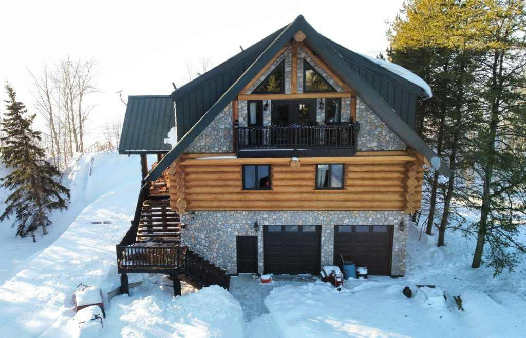 Picture of 9 Upper Crescent , Marten Beach Real Estate Listing