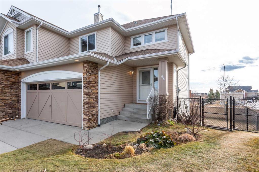 Picture of 45 Cougarstone Place SW, Calgary Real Estate Listing