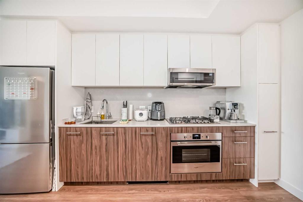 Picture of 1313, 730 2  , Calgary Real Estate Listing