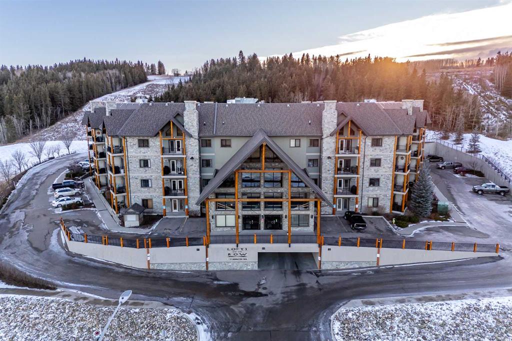 Picture of 116, 77 George Fox Trail , Cochrane Real Estate Listing