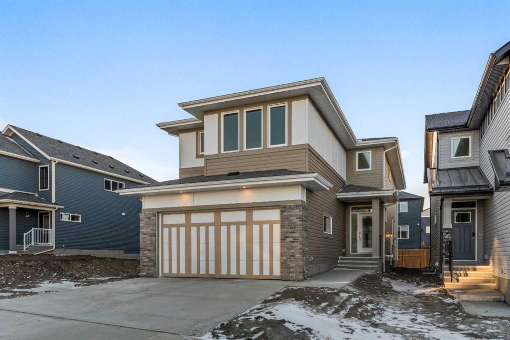 Picture of 208 Starling Place NW, Calgary Real Estate Listing