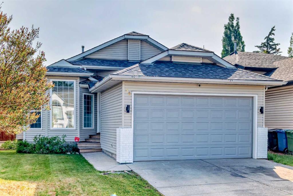 Picture of 96 Douglas Ridge Close SE, Calgary Real Estate Listing
