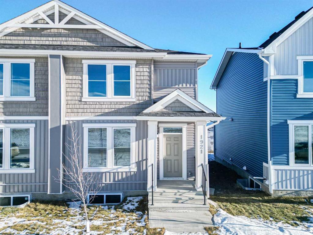 Picture of 1921 McCaskill Drive , Crossfield Real Estate Listing