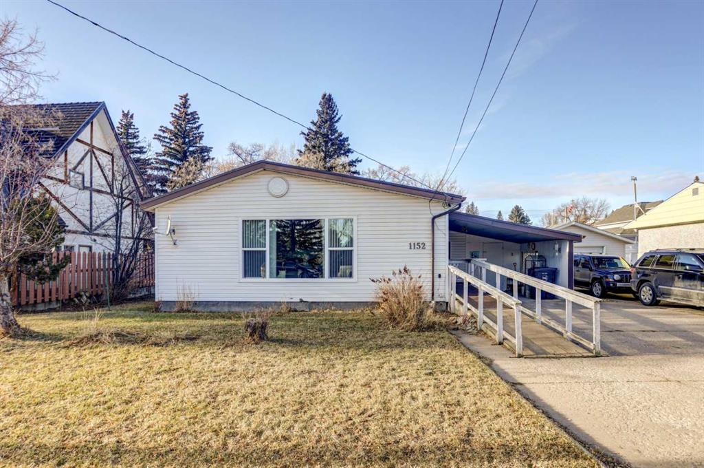 Picture of 1152 Morden Avenue , Pincher Creek Real Estate Listing