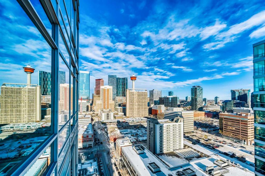Picture of 2001, 215 13 Avenue SW, Calgary Real Estate Listing