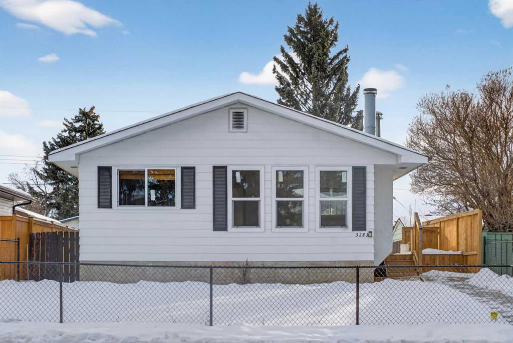 Picture of 3283 Dover Ridge Drive SE, Calgary Real Estate Listing