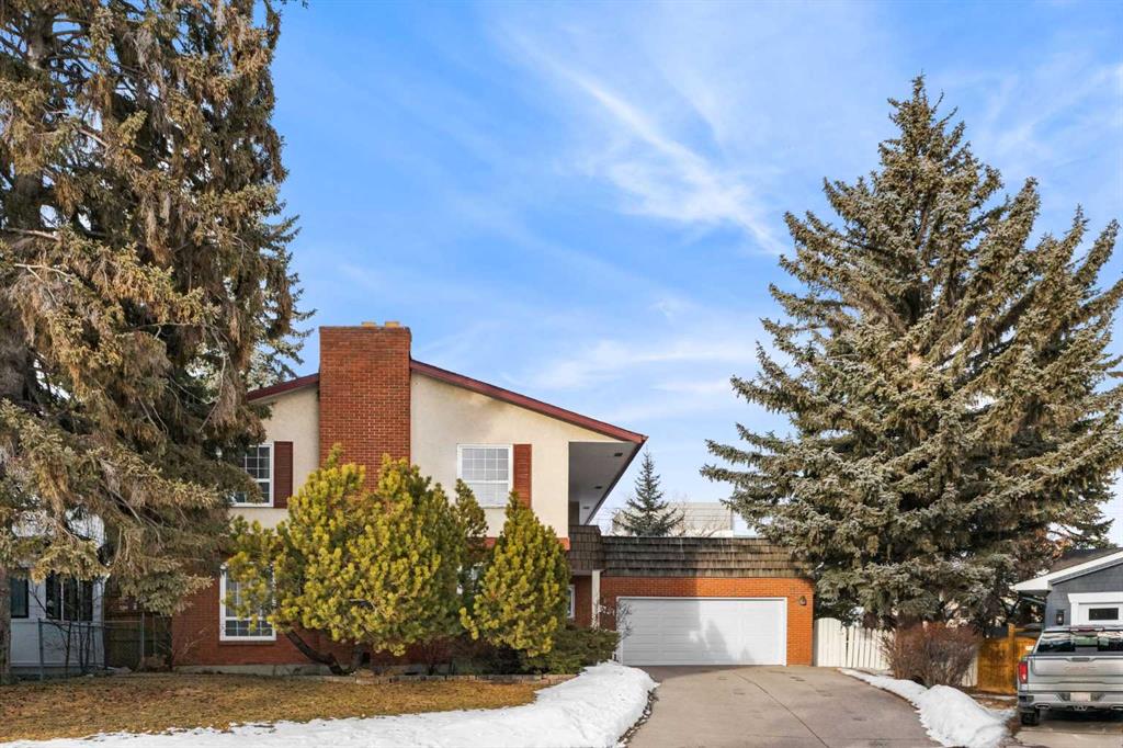 Picture of 7008 Kenosee Place SW, Calgary Real Estate Listing