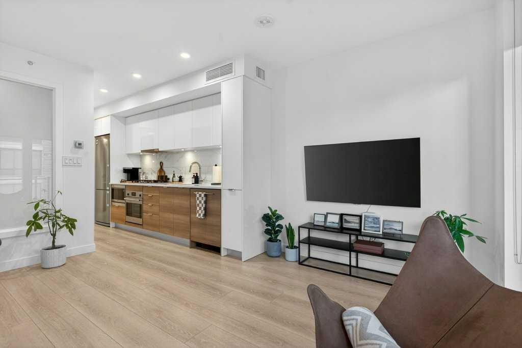 Picture of 503, 108 Waterfront Court SW, Calgary Real Estate Listing