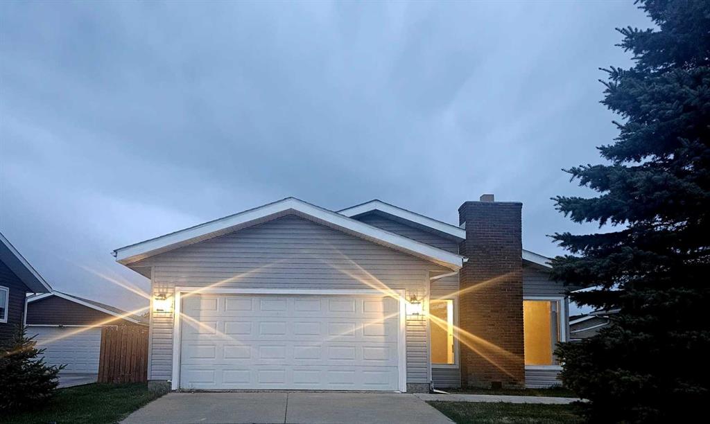 Picture of 112 Barrett Drive , Red Deer Real Estate Listing