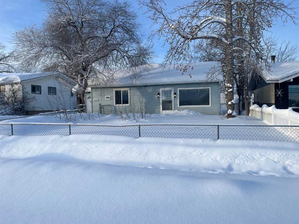 Picture of 10104, 99 Street  , High Level Real Estate Listing