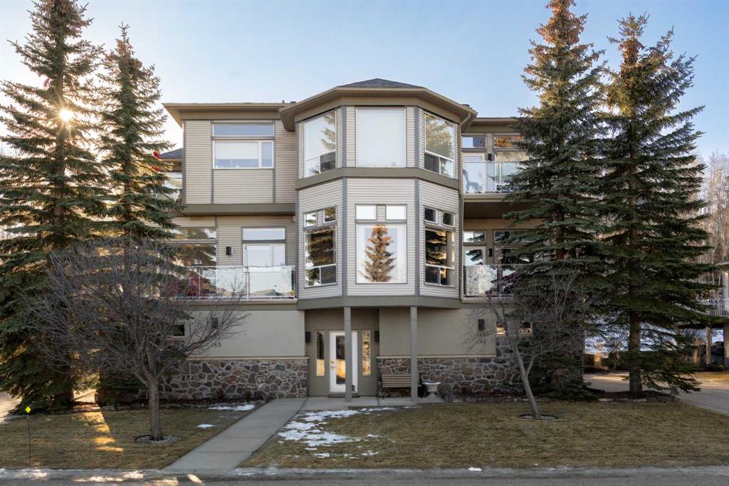 Picture of 2R, 145 Crawford Drive , Cochrane Real Estate Listing