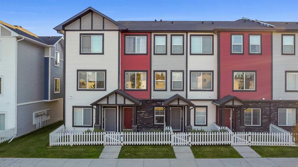 Picture of 2306 Jumping Pound Common , Cochrane Real Estate Listing