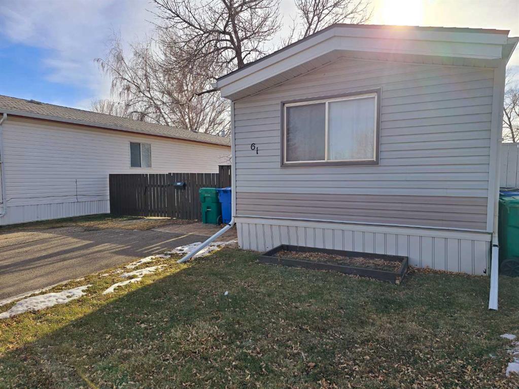Picture of 61, 1410 43 Street S, Lethbridge Real Estate Listing