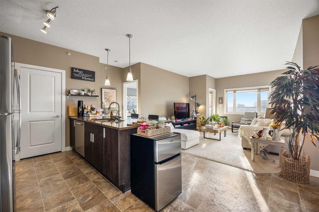 Picture of 431, 11 Millrise Drive SW, Calgary Real Estate Listing