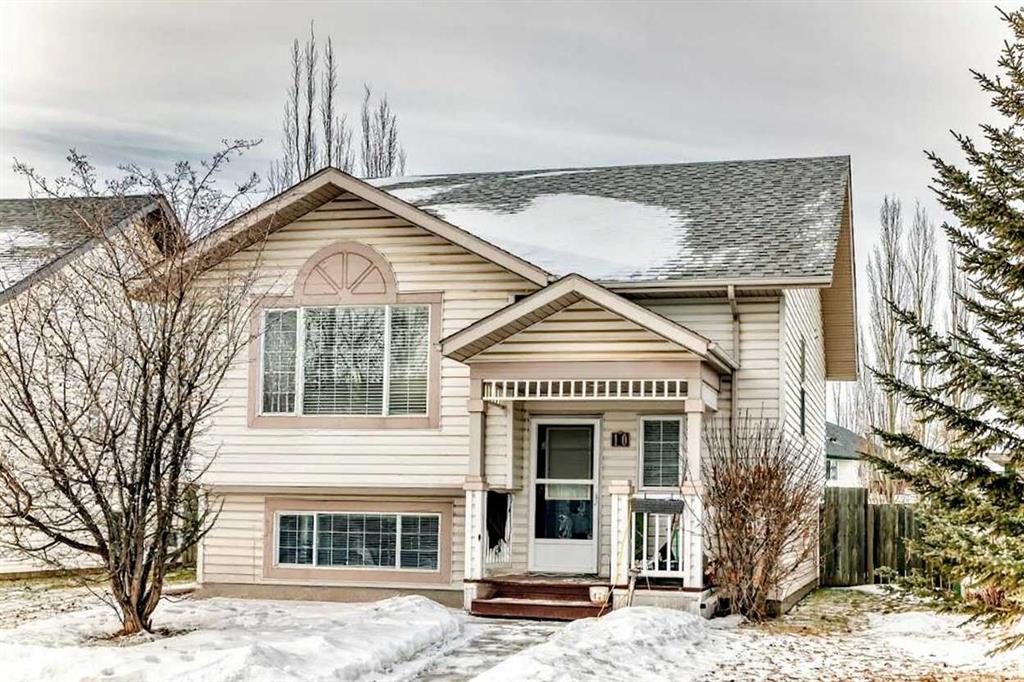 Picture of 10 Kerr Close , Red Deer Real Estate Listing
