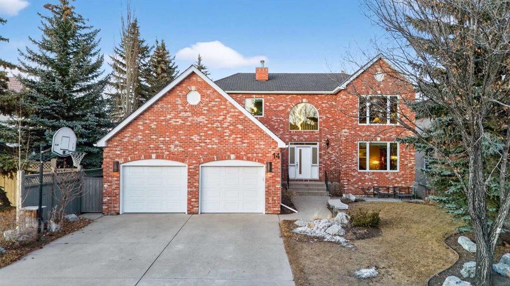 Picture of 14 Christie Estate Terrace SW, Calgary Real Estate Listing