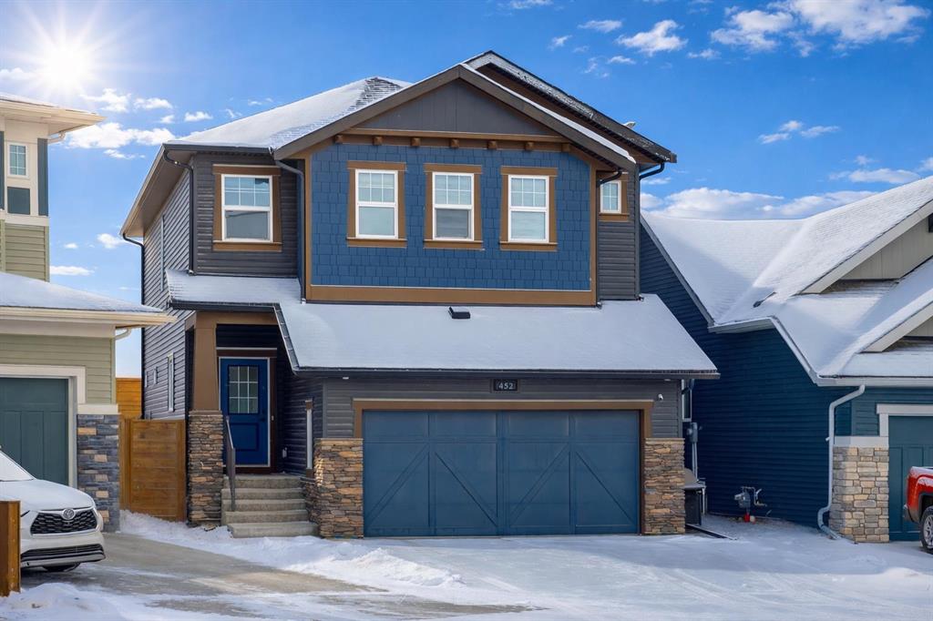 Picture of 452 Chinook Gate Square SW, Airdrie Real Estate Listing