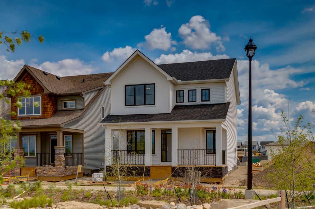 Picture of 36 Ellen Lane , Crossfield Real Estate Listing