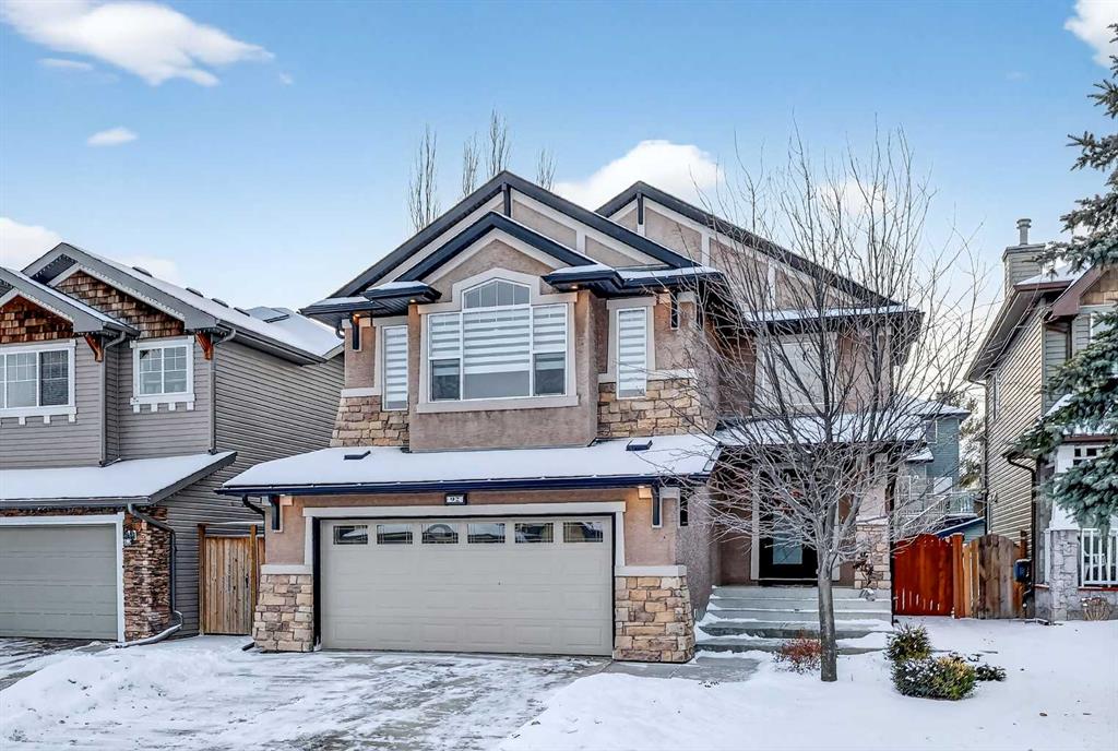 Picture of 92 Panamount Green NW, Calgary Real Estate Listing