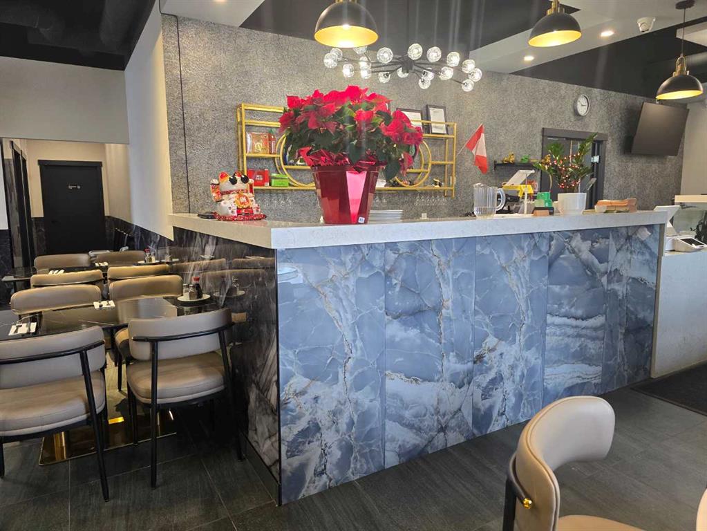 Picture of Calgary Real Estate Listing