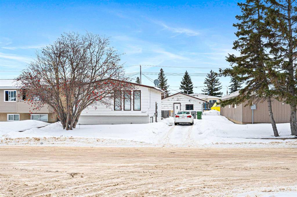 Picture of 5667 43 Street , Lloydminster Real Estate Listing