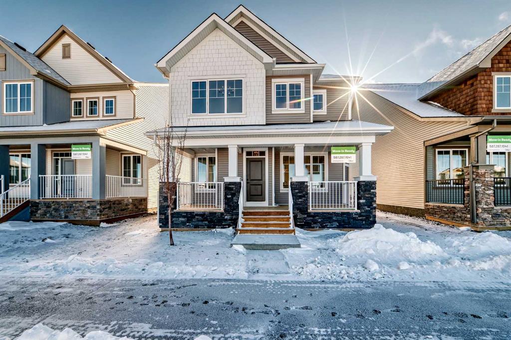 Picture of 44 Ellen Lane , Crossfield Real Estate Listing