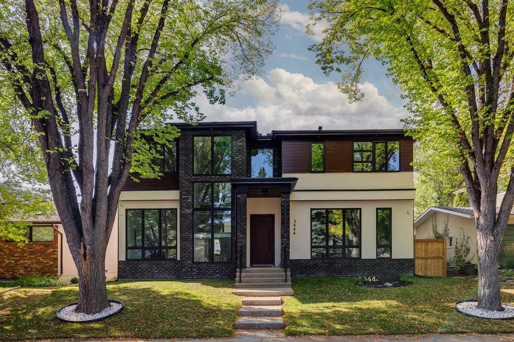 Picture of 3444 Lane Crescent SW, Calgary Real Estate Listing
