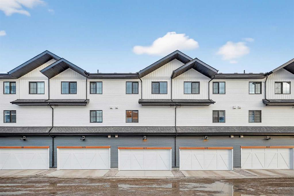Picture of 107, 1750 Rangeview Drive SE, Calgary Real Estate Listing