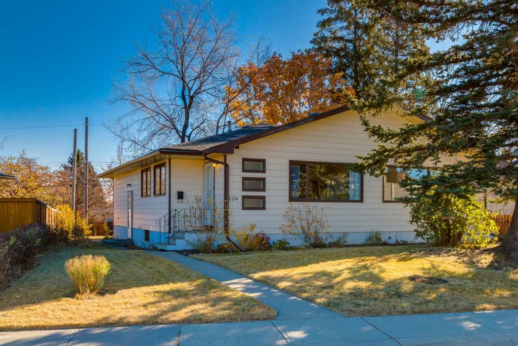 Picture of 126 Winston Drive SW, Calgary Real Estate Listing