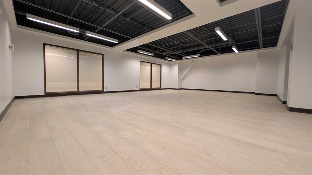 Picture of 327 41 Avenue NE, Calgary Real Estate Listing