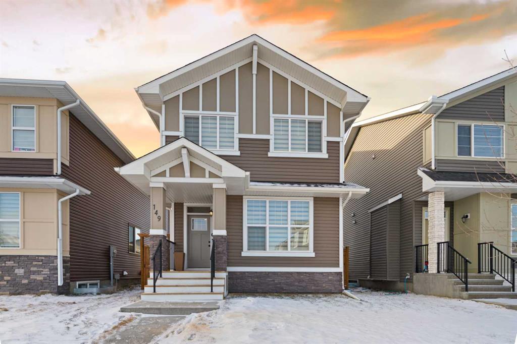 Picture of 149 Dawson Circle , Chestermere Real Estate Listing
