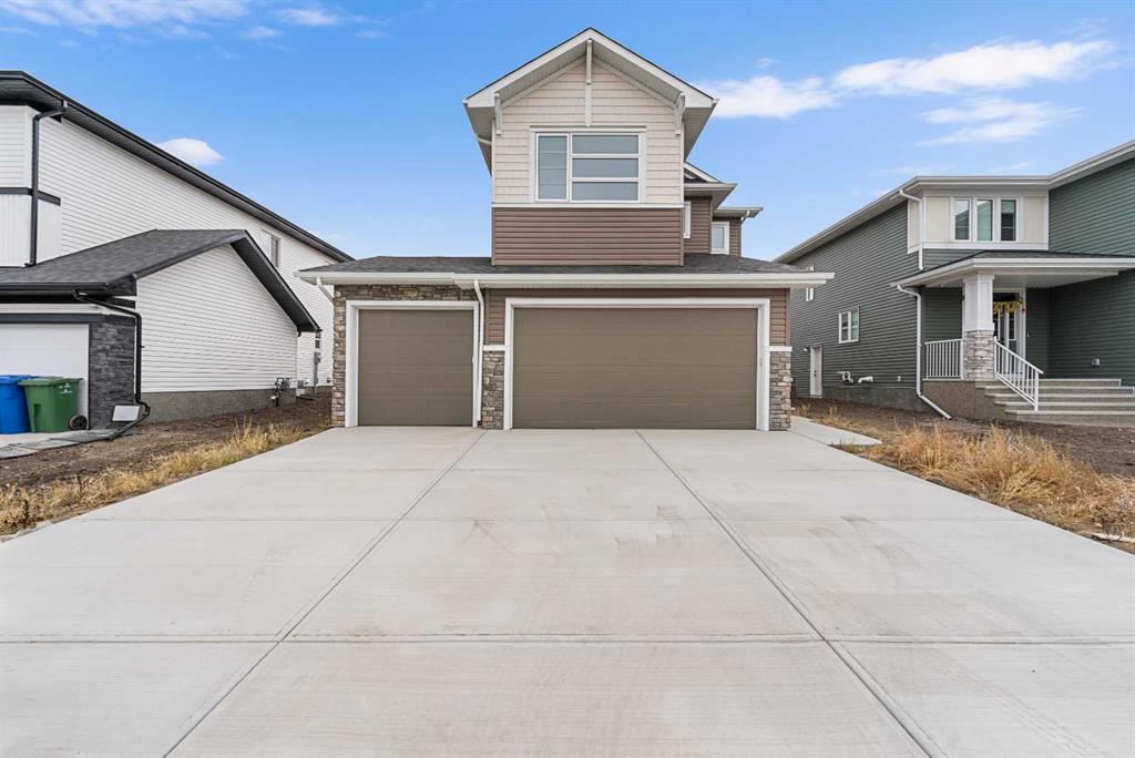 Picture of 72 Dawson Wharf Mount , Chestermere Real Estate Listing