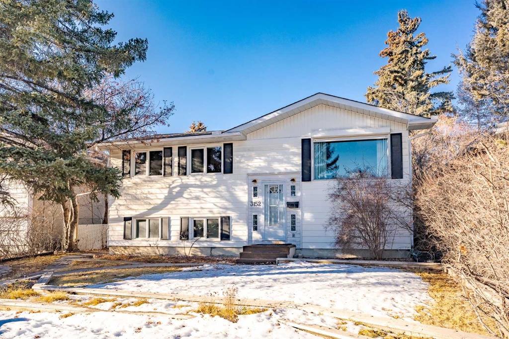 Picture of 3152 Blakiston Drive NW, Calgary Real Estate Listing