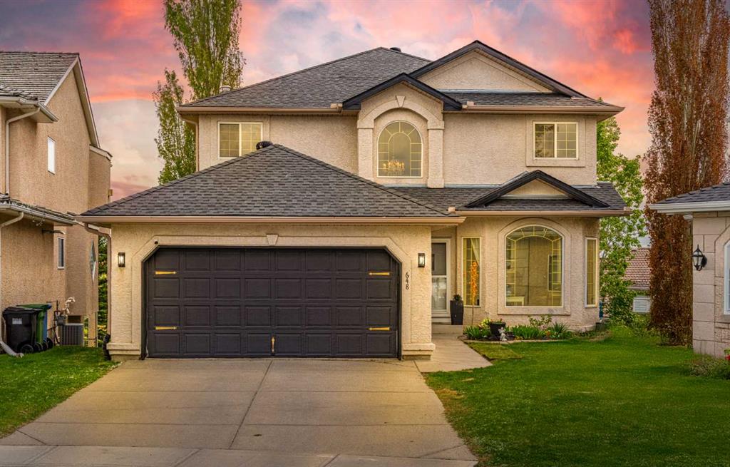 Picture of 648 Scimitar Bay NW, Calgary Real Estate Listing
