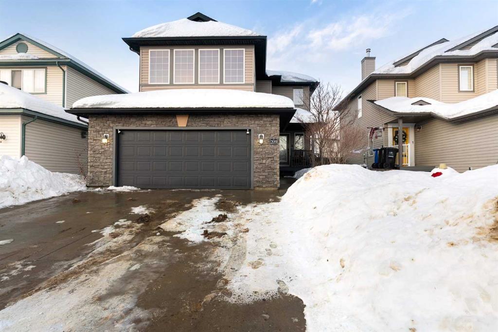 Picture of 209 Parry Crescent , Fort McMurray Real Estate Listing
