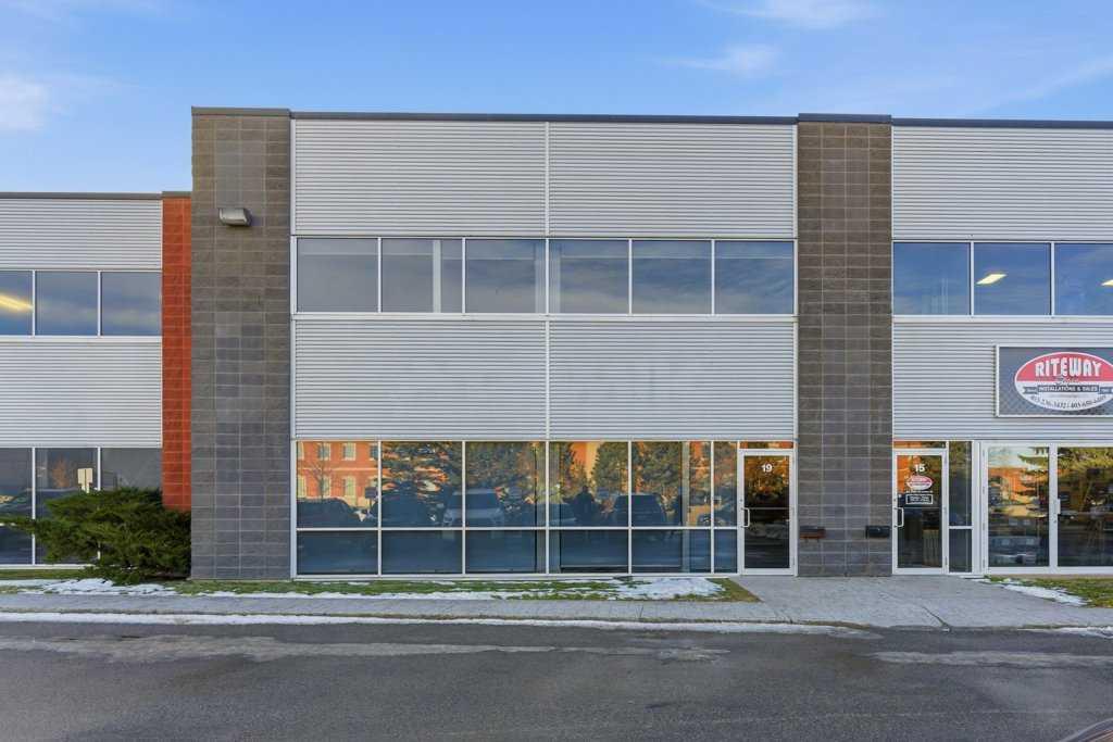 Picture of 19, 4905 102 Avenue SE, Calgary Real Estate Listing